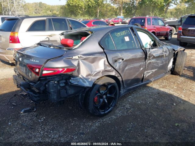 ZARFAEEN6J7588297 Alfa Romeo Giulia Ti Sport Awd