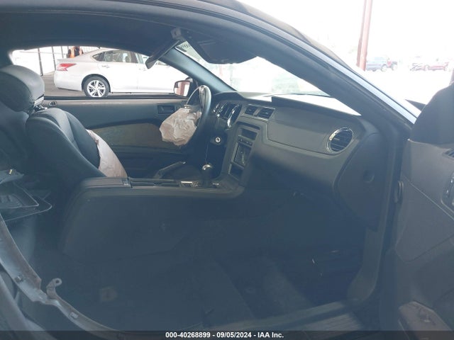 Ford Mustang V6 2014 1ZVBP8AM6E5266294 Image 5