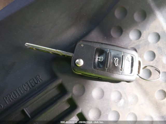 1VWAS7A30EC115569 Volkswagen Passat 1.8t Wolfsburg Edition