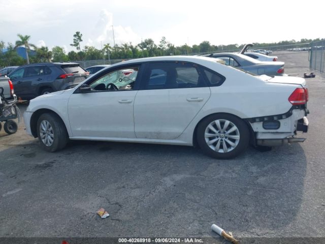 1VWAS7A30EC115569 Volkswagen Passat 1.8t Wolfsburg Edition