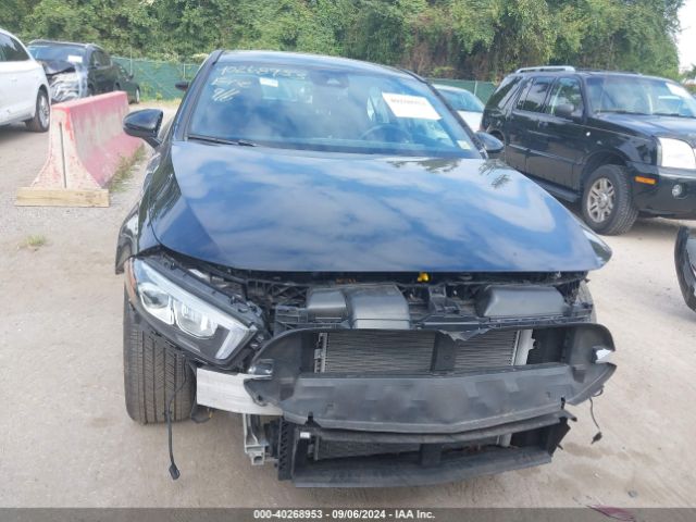 W1K3G4FB9NJ360478 Mercedes-Benz A 220 4matic