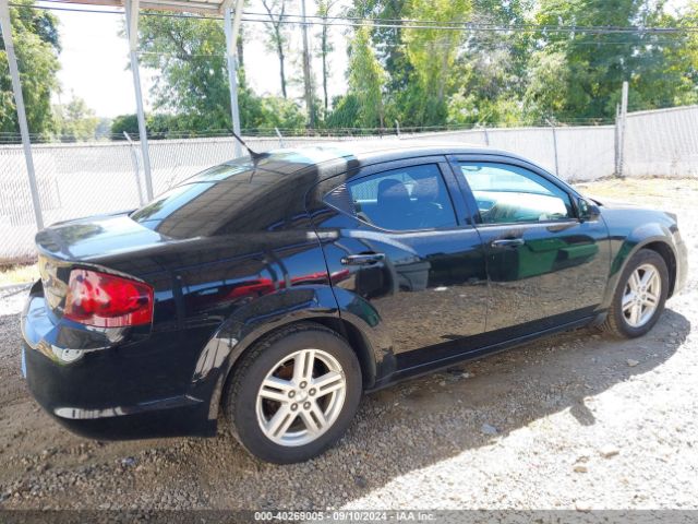 1C3CDZCB4EN174445 Dodge Avenger Sxt