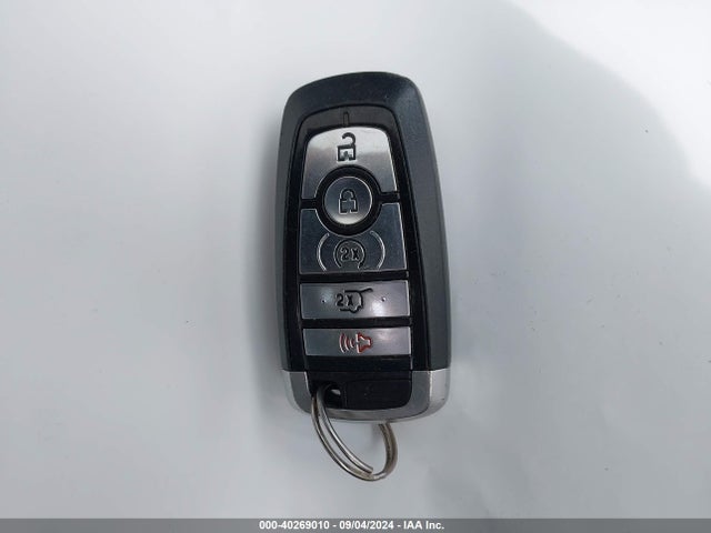 Ford EDGE SEL 2020 2FMPK4J9XLBA01362 Image 11