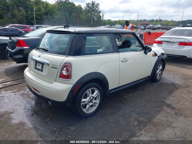2013 MINI HARDTOP WMWSU3C59DT685204 Photo 3