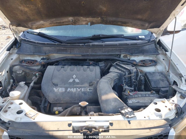 2007 MITSUBISHI OUTLANDER JA4MT31X17Z015712 Photo 9