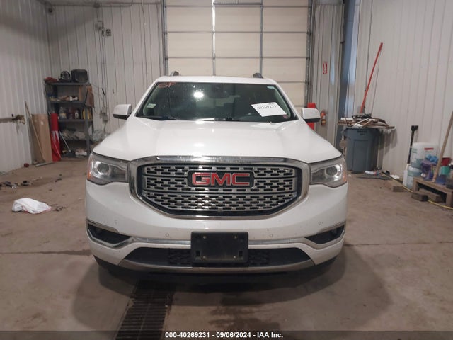 GMC Acadia Denali 2017 1GKKNXLSXHZ220452 Image 12