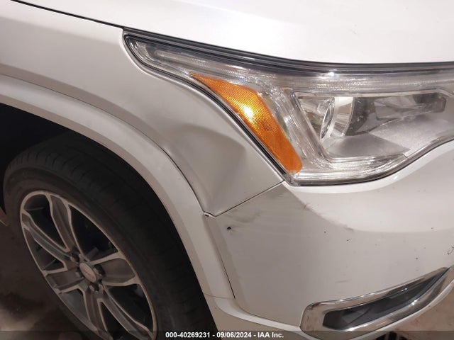 GMC Acadia Denali 2017 1GKKNXLSXHZ220452 Image 17