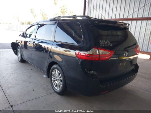 5TDYK3DC7GS765250 Toyota Sienna Xle 8 Passenger