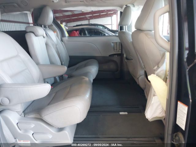 5TDYK3DC7GS765250 Toyota Sienna Xle 8 Passenger