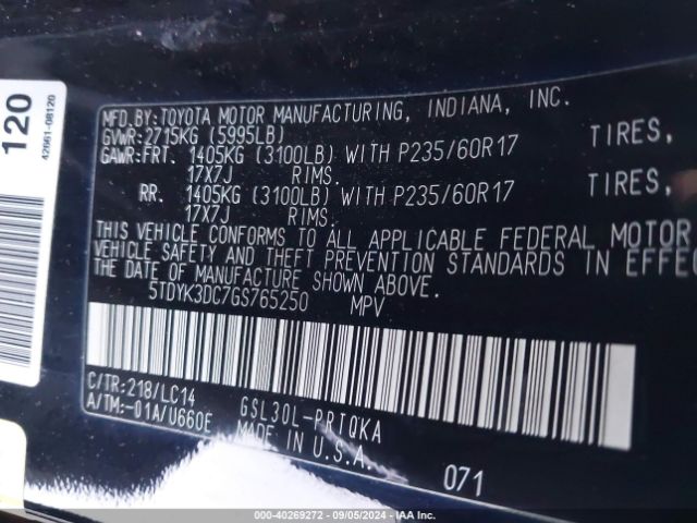 5TDYK3DC7GS765250 Toyota Sienna Xle 8 Passenger