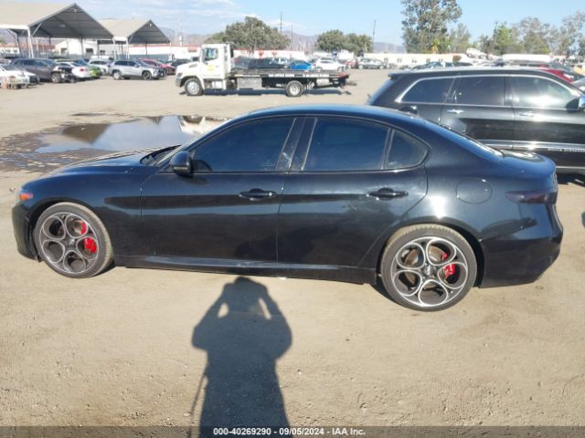 ZARFAMBNXP7669584 Alfa Romeo Giulia Veloce Rwd