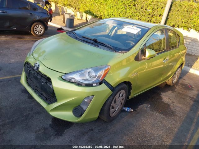 JTDKDTB32F1112243 Toyota Prius C Two