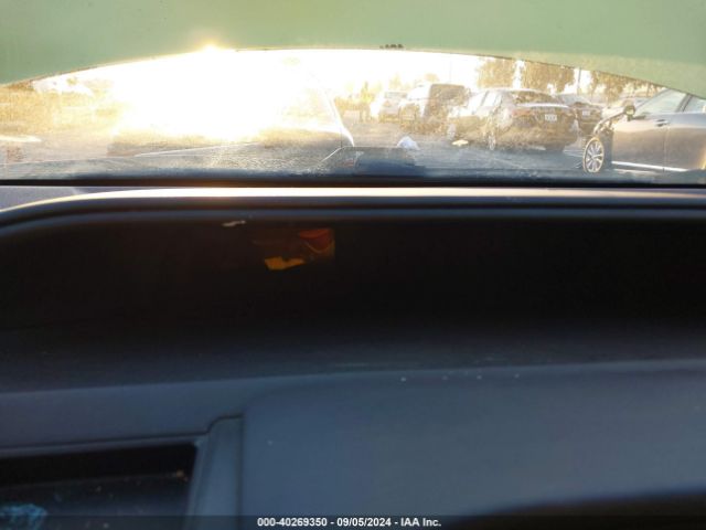 JTDKDTB32F1112243 Toyota Prius C Two