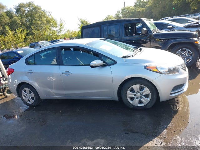 KIA FORTE LX 2016 KNAFK4A63G5611035 Image 14