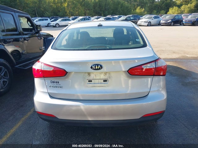 KIA FORTE LX 2016 KNAFK4A63G5611035 Image 17