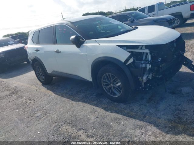 5N1AT3AA2MC698597 Nissan Rogue S Fwd
