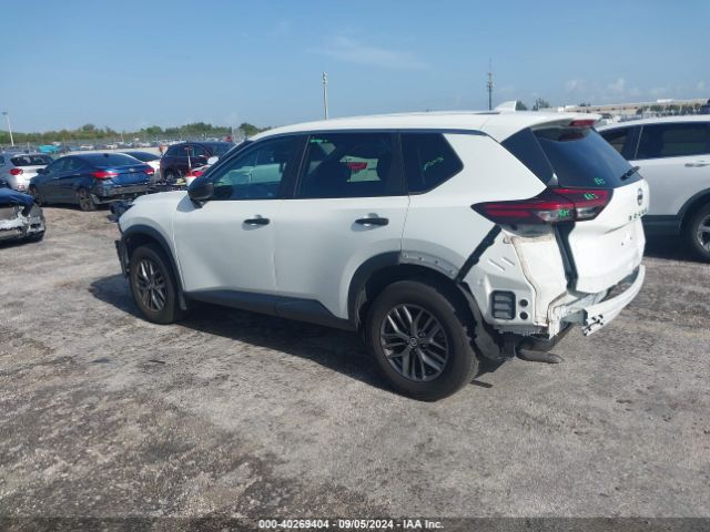5N1AT3AA2MC698597 Nissan Rogue S Fwd