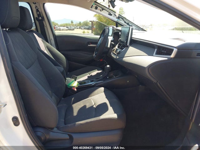 JTDEBRBE8LJ016913 Toyota Corolla Hybrid Le