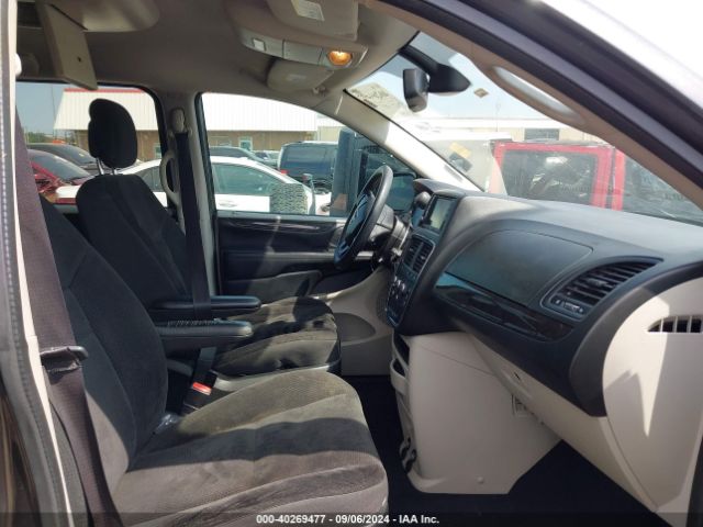 2C4RDGBG3KR664896 Dodge Grand Caravan Se