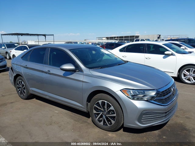 2022 3VWCM7BU6NM015047 main image