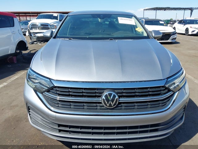 3VWCM7BU6NM015047 Volkswagen Jetta 1.5t S
