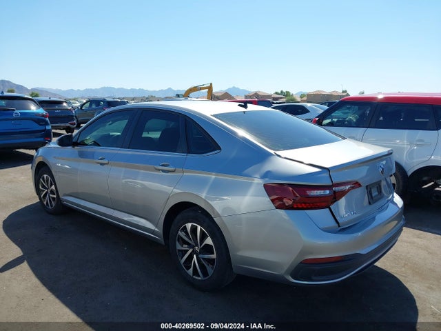 3VWCM7BU6NM015047 Volkswagen Jetta 1.5t S