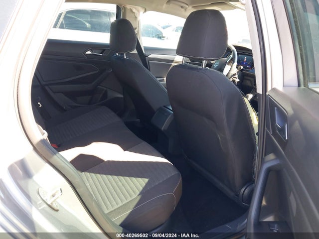 3VWCM7BU6NM015047 Volkswagen Jetta 1.5t S