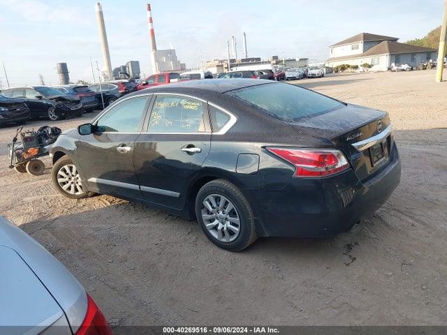 Nissan Altima 2.5 S 2015 1N4AL3AP5FC126084 Image 3