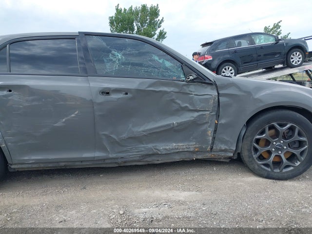 2C3CCAGG4JH160901 Chrysler 300 300s Awd