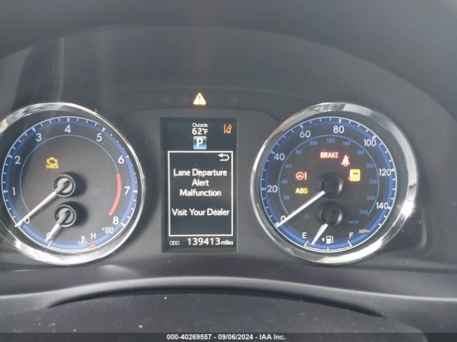 5YFBURHE7JP829768 Toyota COROLLA SE