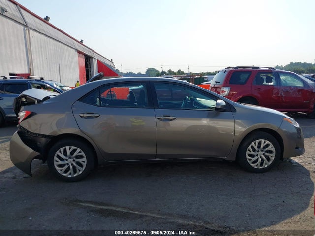 Toyota COROLLA LE 2017 5YFBURHE2HP642349 Image 13