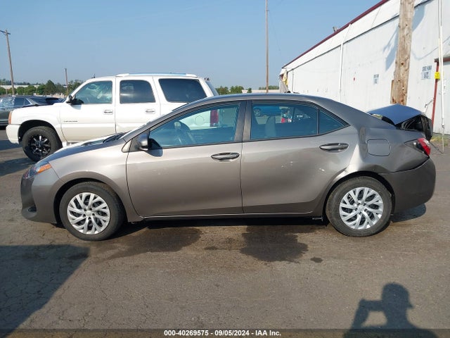 Toyota COROLLA LE 2017 5YFBURHE2HP642349 Image 14