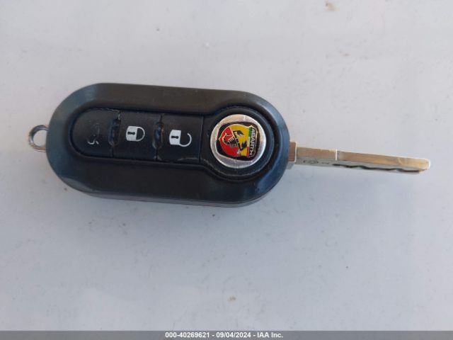 3C3CFFFH2GT191112 Fiat 500 ABARTH