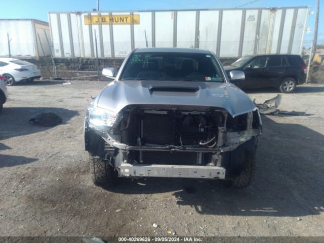3TMDZ5BN7JM051667 Toyota Tacoma Trd Sport