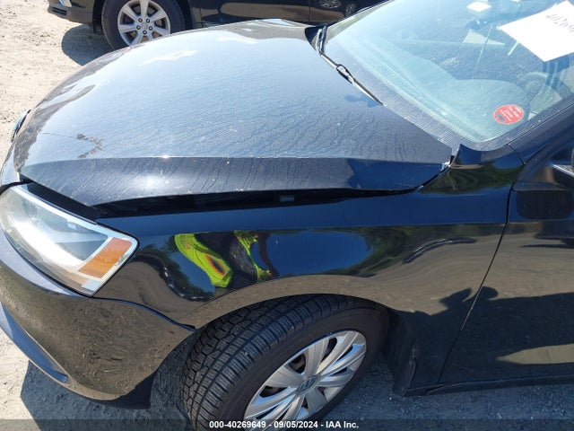 3VW2K7AJXEM312766 Volkswagen Jetta 2.0l S