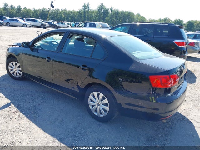 3VW2K7AJXEM312766 Volkswagen Jetta 2.0l S