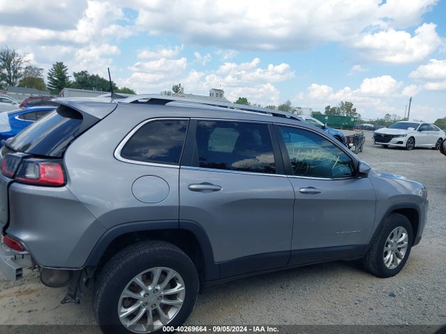 1C4PJMCB0KD213817 Jeep Cherokee Latitude 4x4