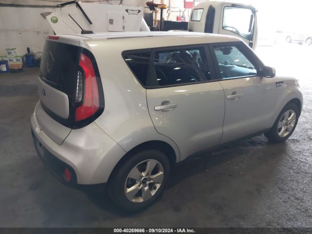 KNDJN2A22J7561178 KIA Soul