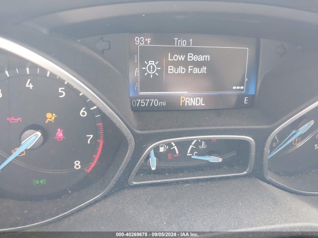 Ford FOCUS SE 2016 1FADP3K24GL386823 Image 7