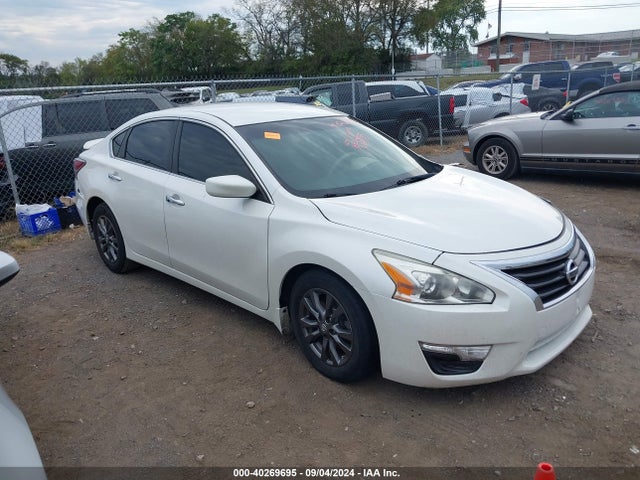 Nissan Altima 2.5 S 2015 1N4AL3AP9FC154437 Image 1