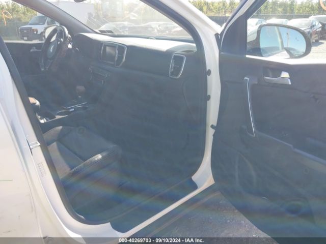 KNDPNCAC7H7058314 KIA Sportage Ex