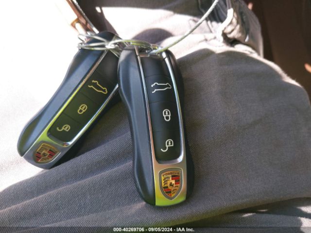 WP1AF2AY8KDA80323 Porsche Cayenne Turbo