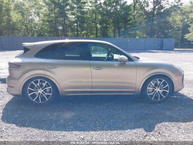 WP1AF2AY8KDA80323 Porsche Cayenne Turbo