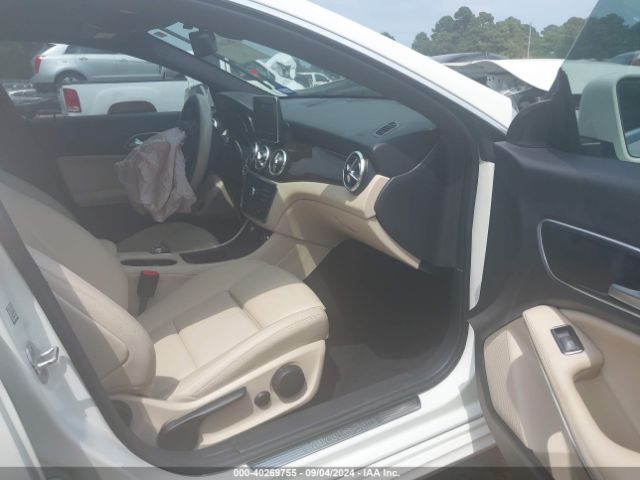 WDDSJ4EB0GN355812 Mercedes-Benz CLA 250