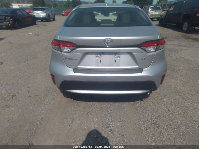 JTDVPMAE2MJ132910 Toyota COROLLA LE