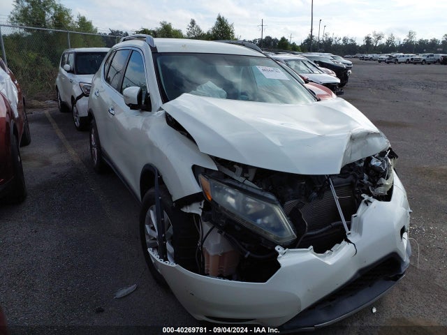 Nissan ROGUE SV 2015 5N1AT2MTXFC801047 Image 1