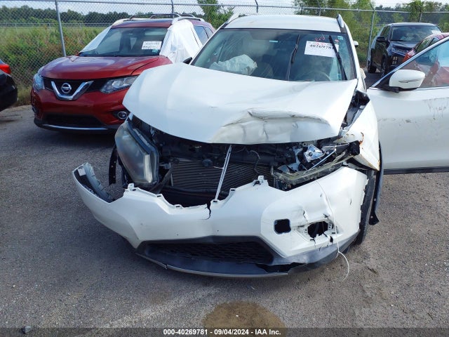 Nissan ROGUE SV 2015 5N1AT2MTXFC801047 Image 6