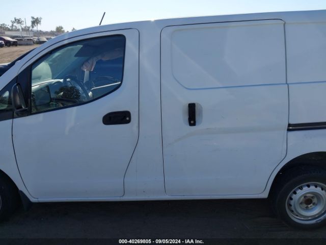 3N6CM0KN6HK705462 Nissan Nv200 S