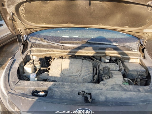KIA SEDONA LX 2017 KNDMB5C15H6220126 Image 10