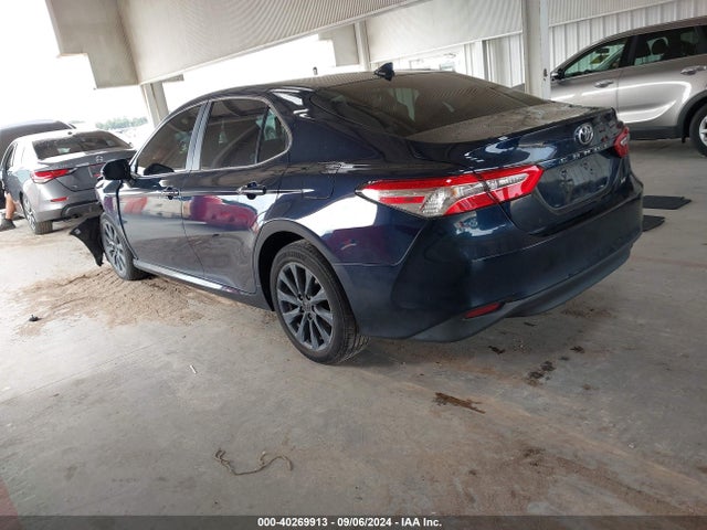Toyota CAMRY LE 2020 4T1C11AK7LU896984 Image 3